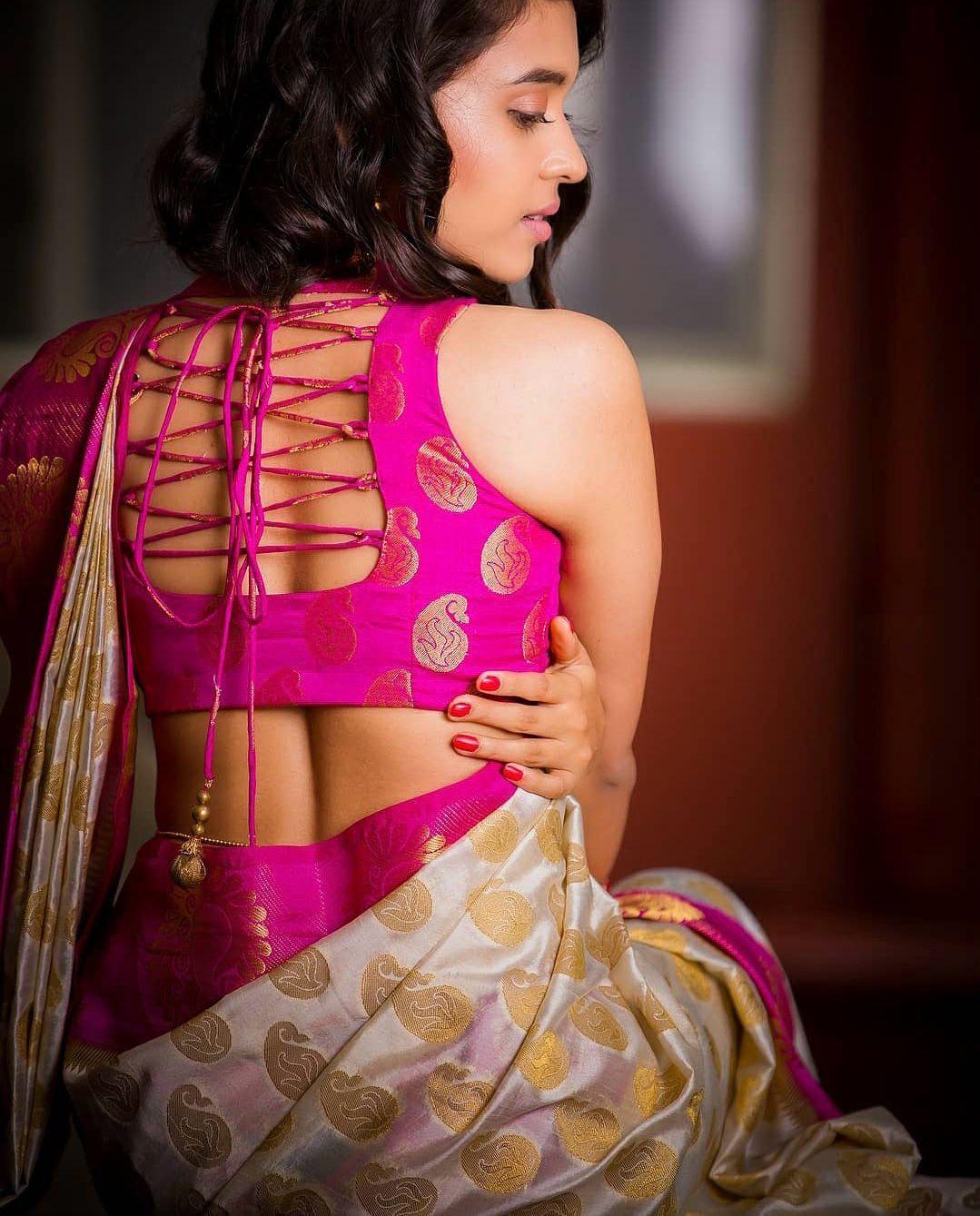 Silk Saree with keri Floral Jangla in the Shades of Pink
