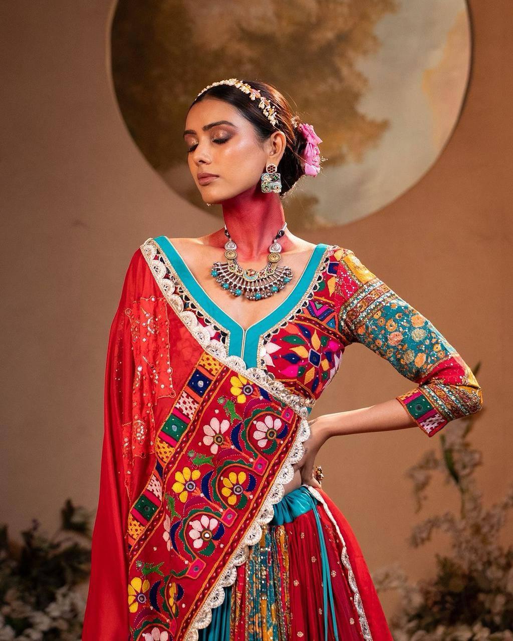 PRESENTING NEW NAVRATRI SPECIAL DESIGNER PRINTED LAHENGA CHOLI
