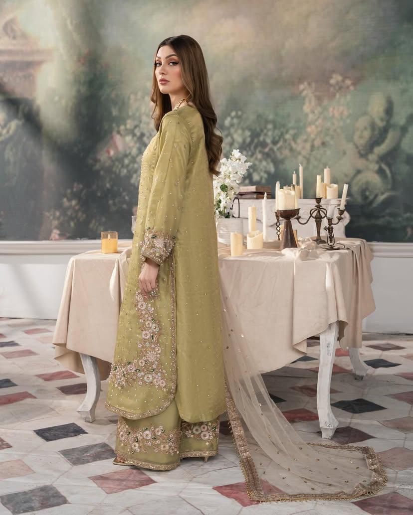 LVSAKHI THE BEAUTY OF YOUR WARDROBE WITH THIS NEWLY LAUNCHED KURTI PLAZZO SET