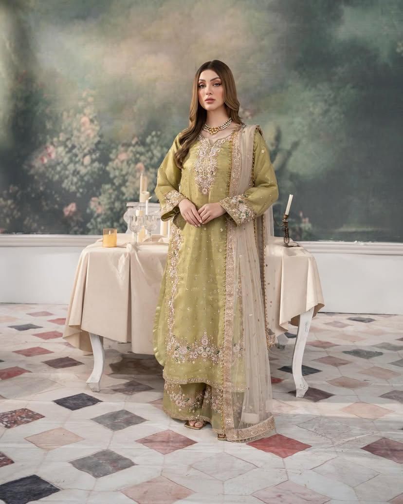 LVSAKHI THE BEAUTY OF YOUR WARDROBE WITH THIS NEWLY LAUNCHED KURTI PLAZZO SET