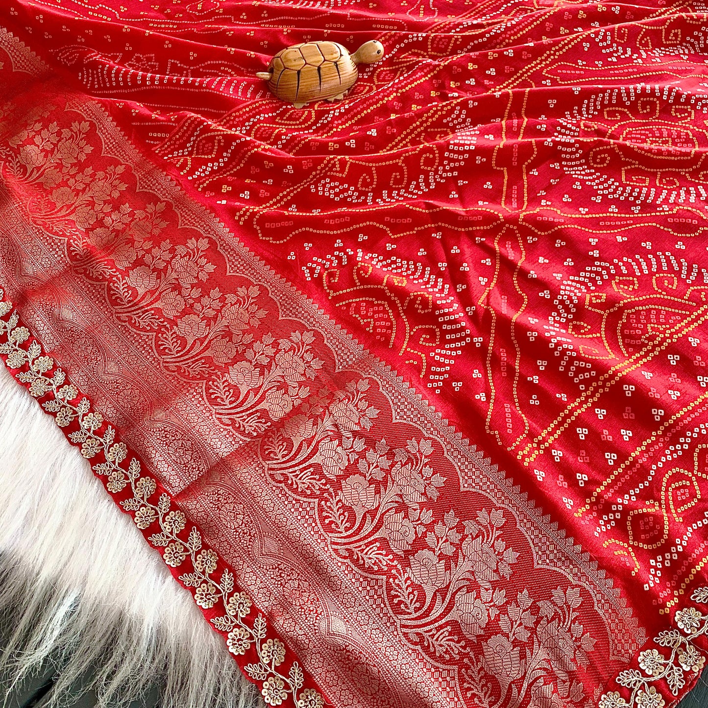 DOLA SILK SAREE IN BANDHNI