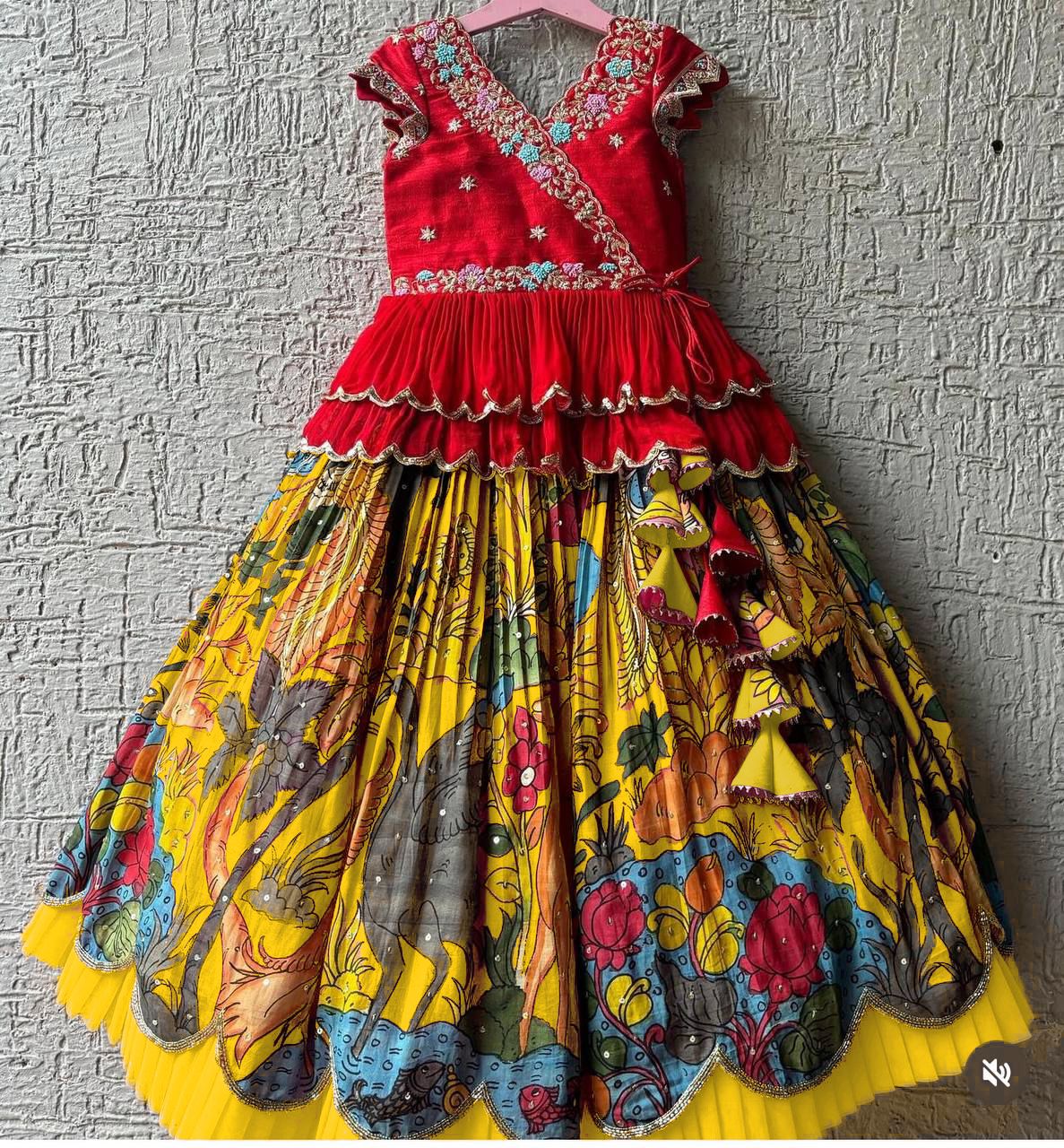 DESIGNER KEDIYA STYLE LAHENGA SET