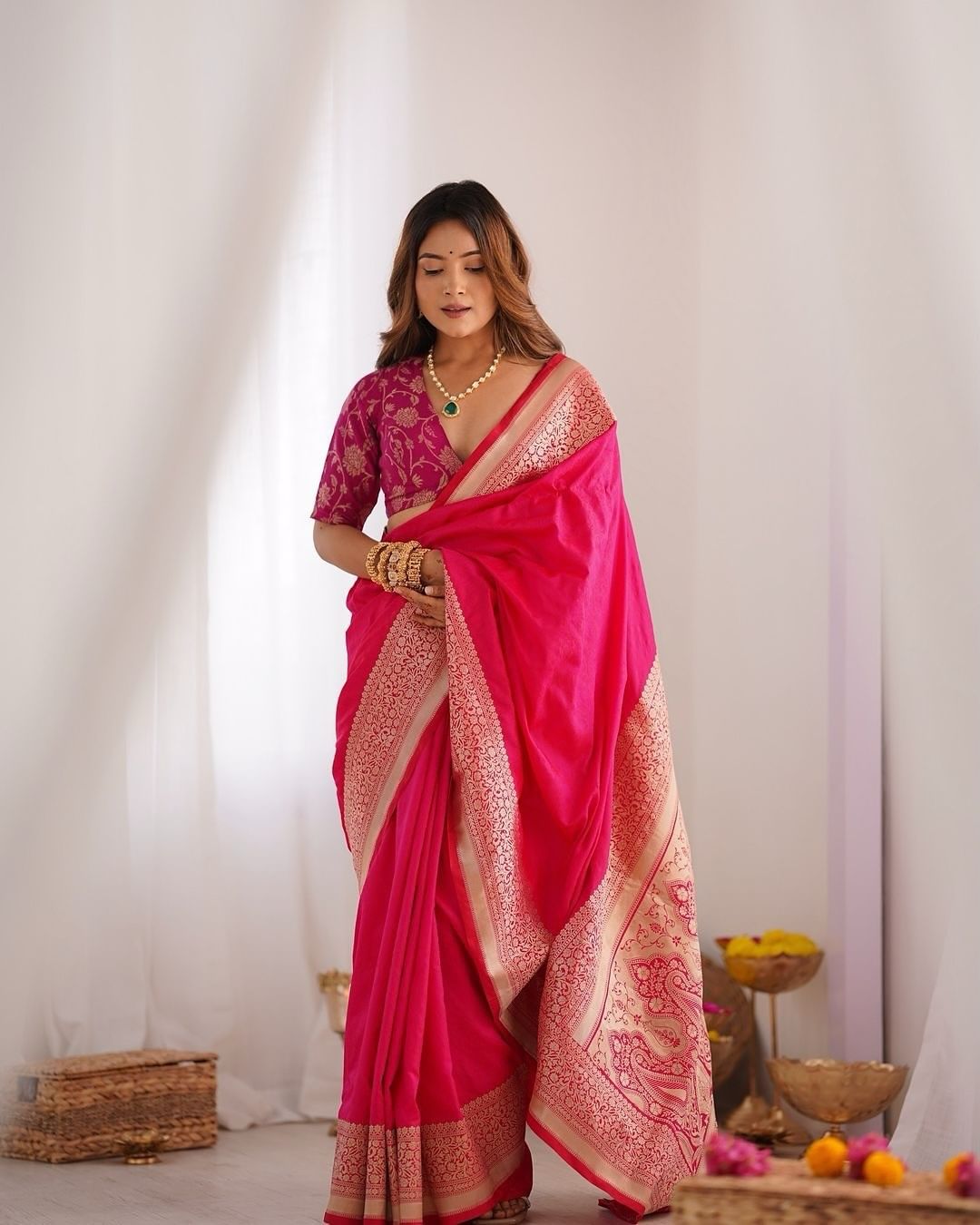 BEAUTIFUL RICH PALLU & JACQUARD & PATTERN WORK & ON ALL OVER THE SAREE.