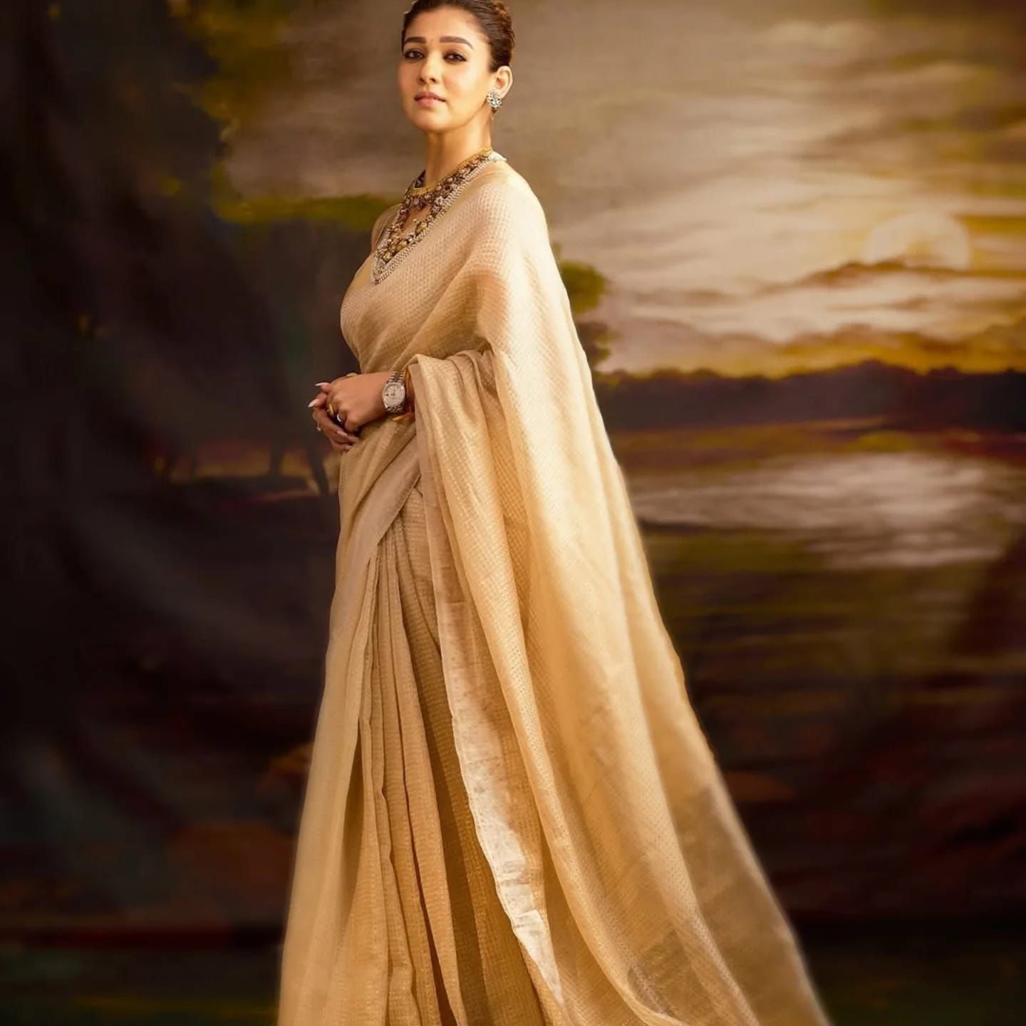 This concept Sarees is best for Party and wedding Occasion