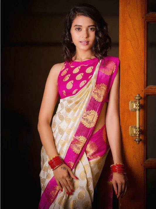 Silk Saree with keri Floral Jangla in the Shades of Pink
