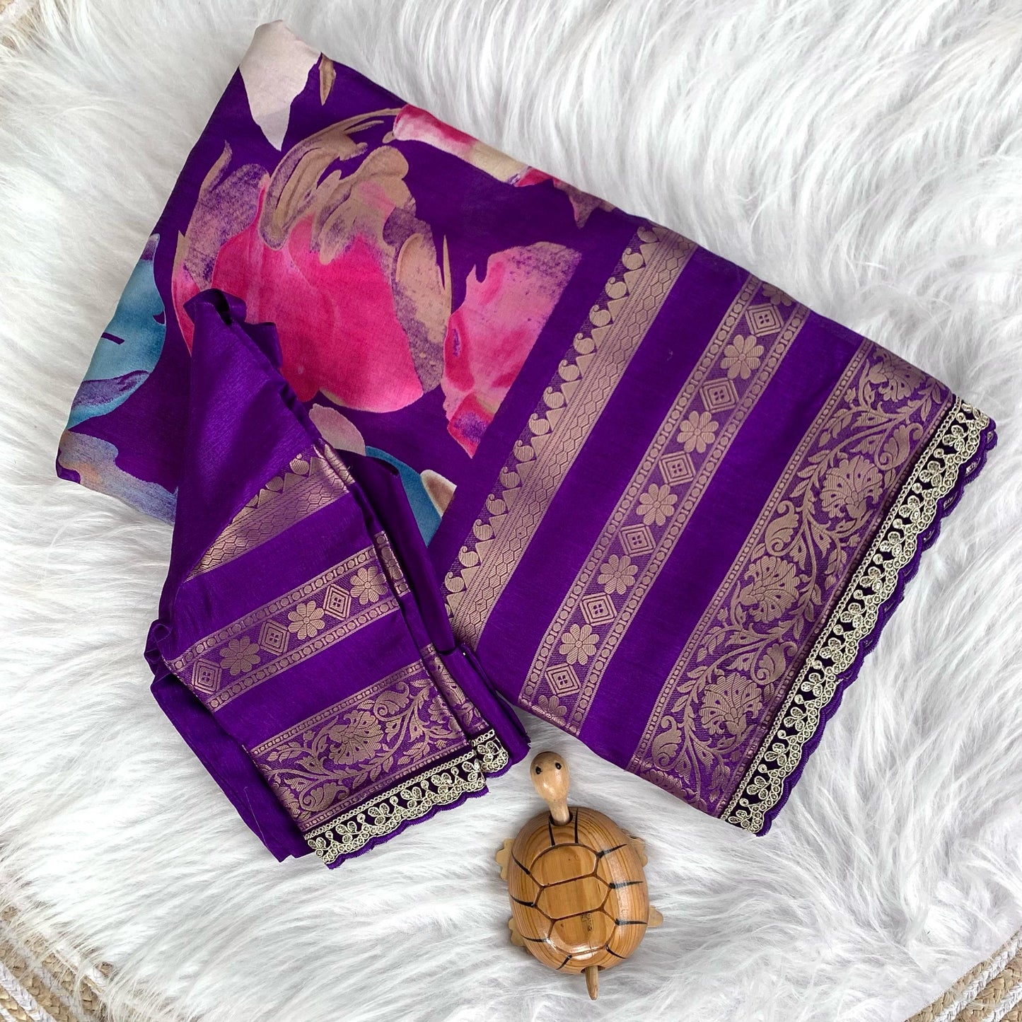 lv sakhi Dola Soft Silk Saree