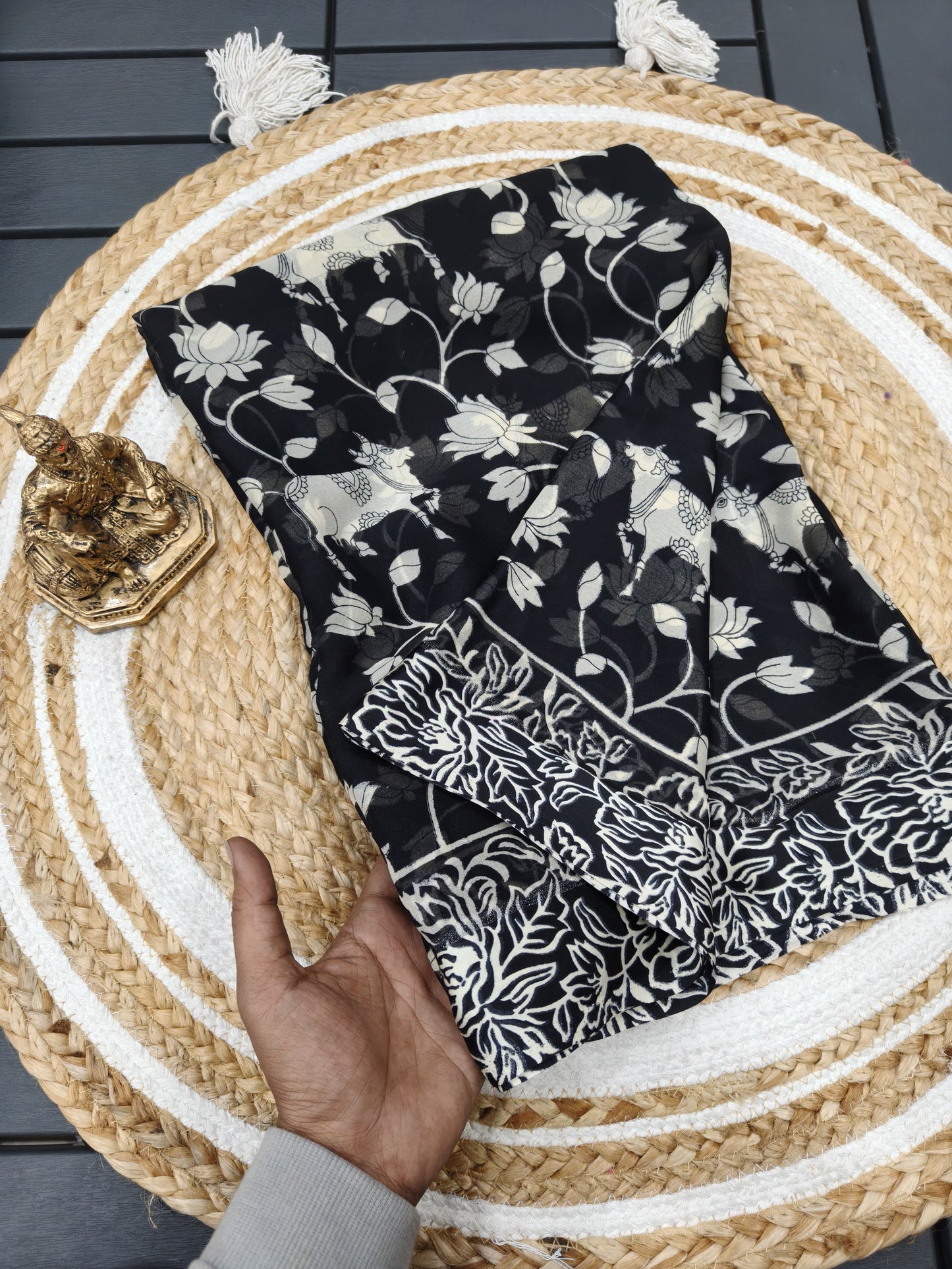 Heavy dull moss chiffon saree with kalamkari cow print